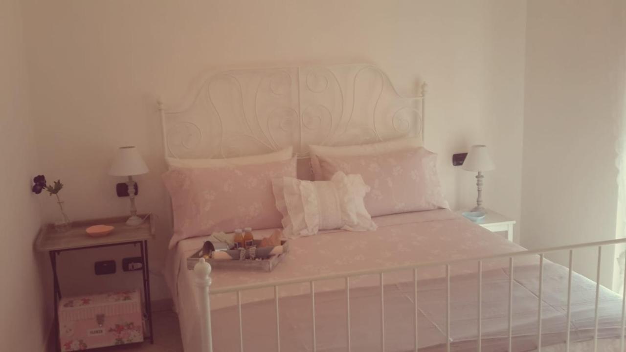 Beti House Heart'S And Roses Rooms Ponte Galeria Luaran gambar